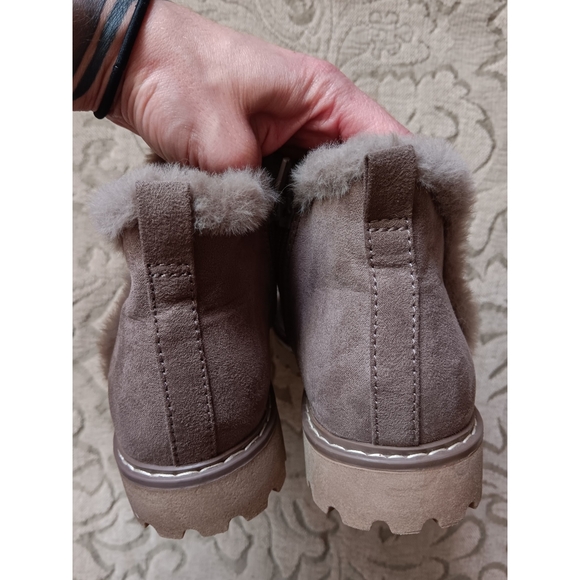Wonder Nation Fur Beige Boots - Picture 4 of 8